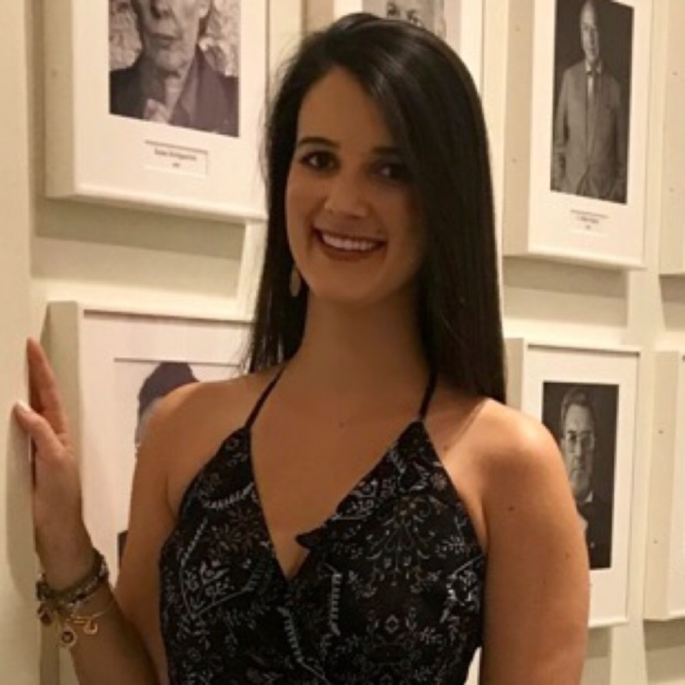 Meet your Posher, Danielle